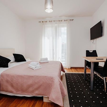 Apartment Double S City ​​Centre Ζαντάρ Εξωτερικό φωτογραφία