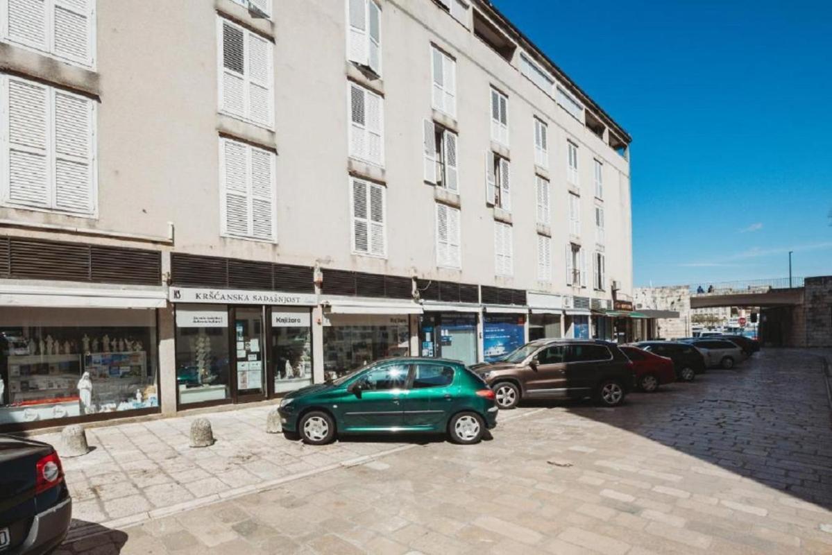 Apartment Double S City ​​Centre Ζαντάρ Εξωτερικό φωτογραφία